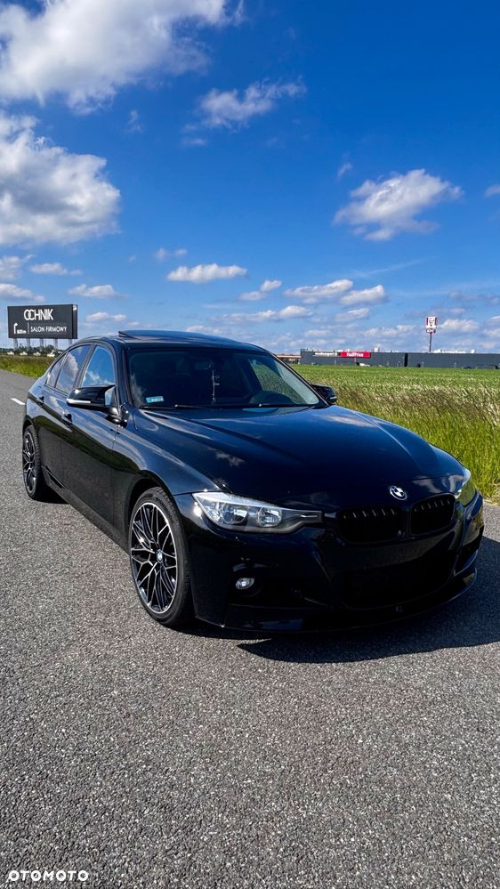 BMW Seria 3 328i - 5