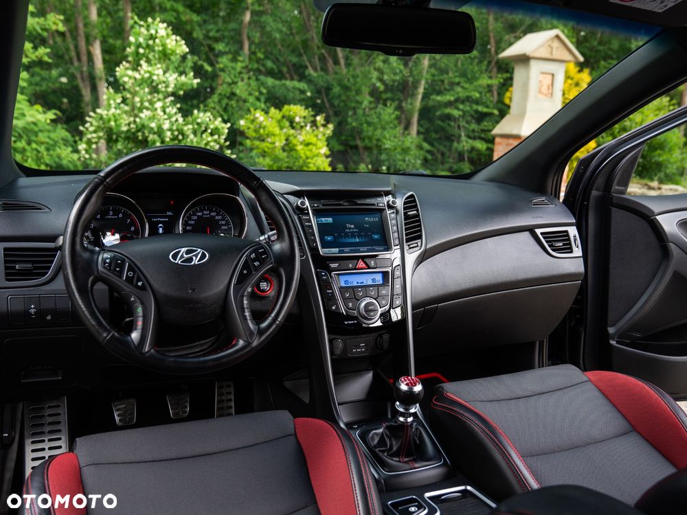 Hyundai i30 1.6 GDI Turbo Sport - 32
