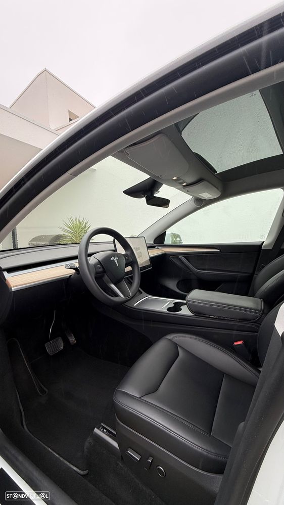 Tesla Model Y Tração Traseira - 11