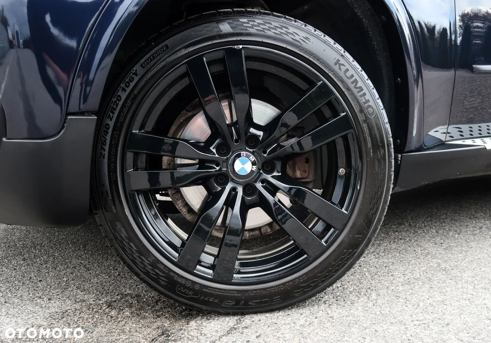 BMW X5 3.0si xDrive - 13