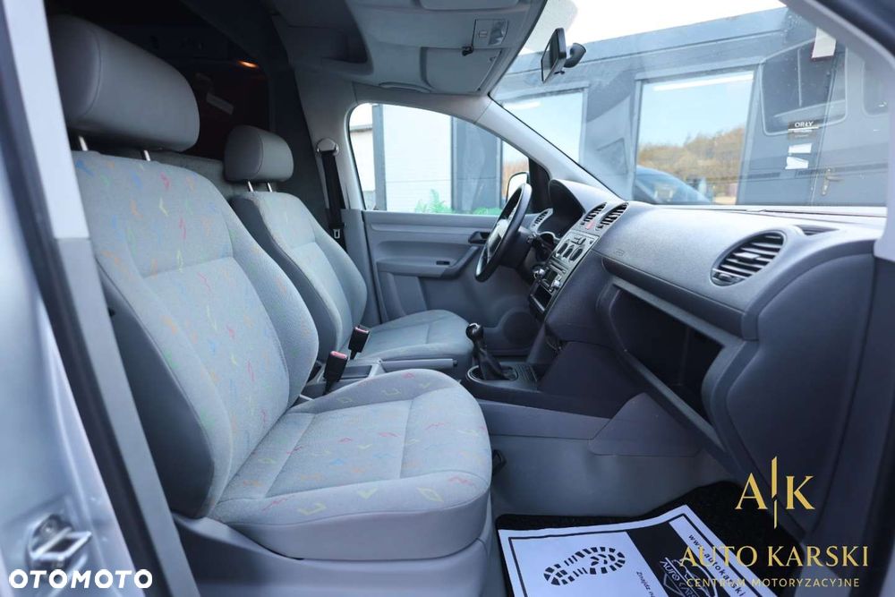 Volkswagen Caddy - 28
