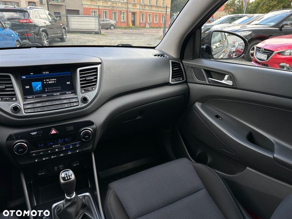 Hyundai Tucson 1.6 GDI BlueDrive Style 2WD - 26