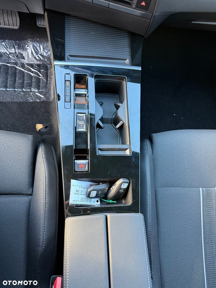 Opel Astra 1.2 T mHEV GS S&S eDTC - 13