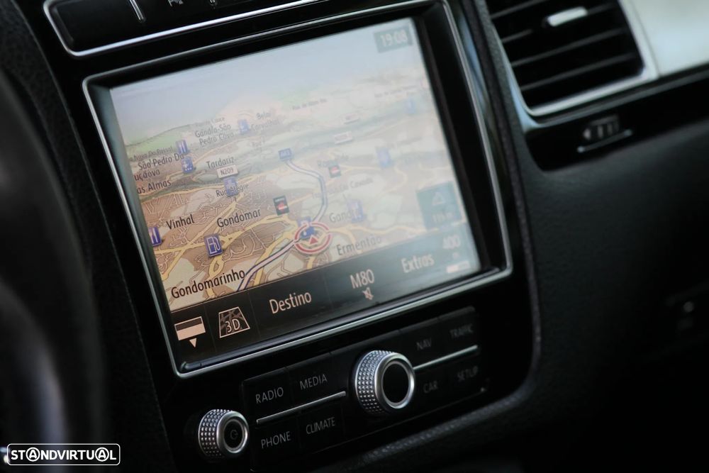 VW Touareg 3.0 TDI V6 - 39
