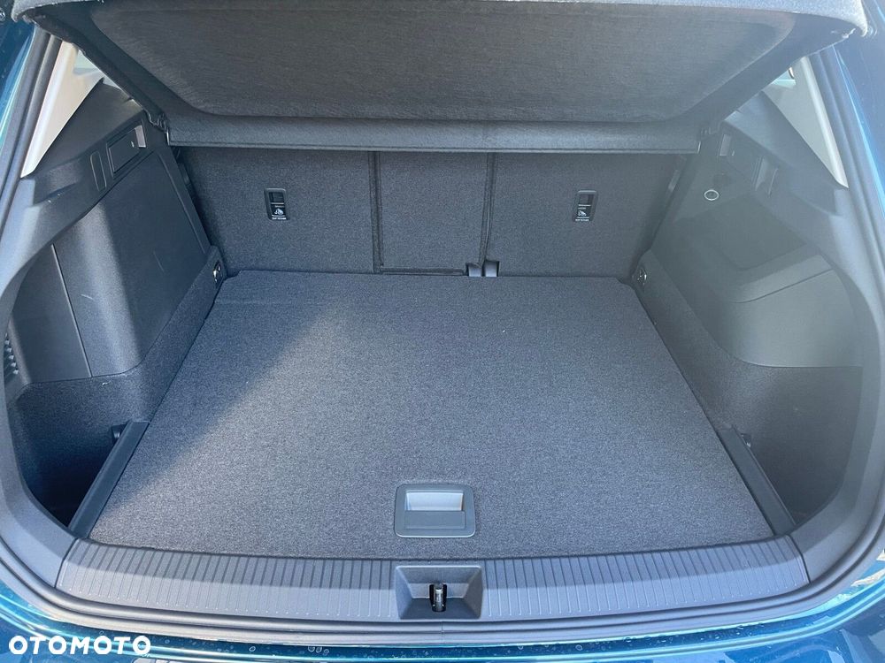 Volkswagen Tiguan - 31