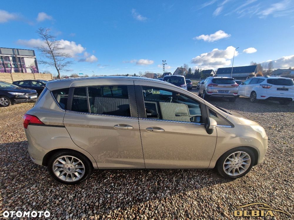 Ford B-MAX - 11