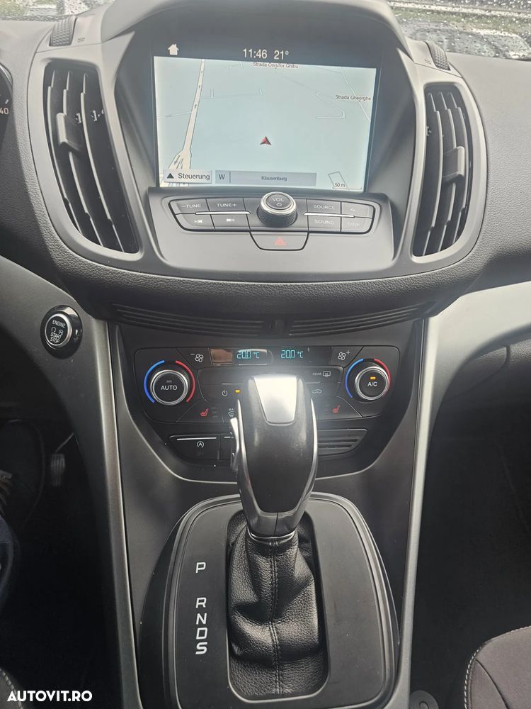 Ford Kuga 2.0 TDCi 4x4 Aut. Cool & Connect - 12