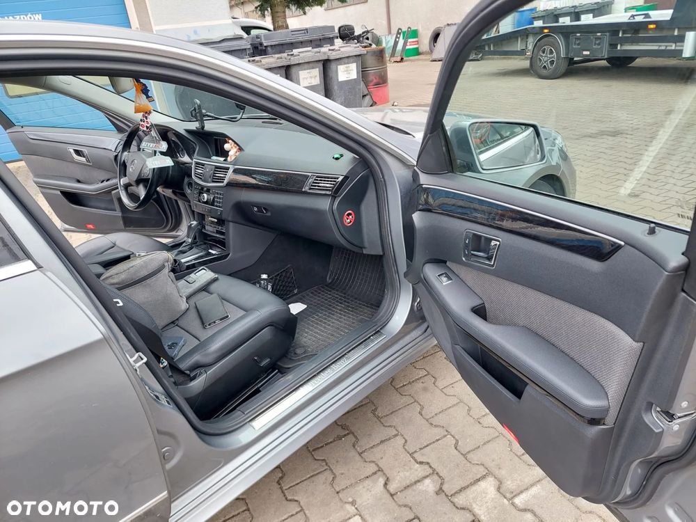 Mercedes-Benz Klasa E 200 CDI DPF BlueEFFICIENCY 7G-TRONIC - 14