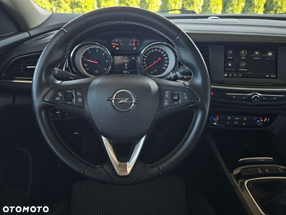 Opel Insignia - 14