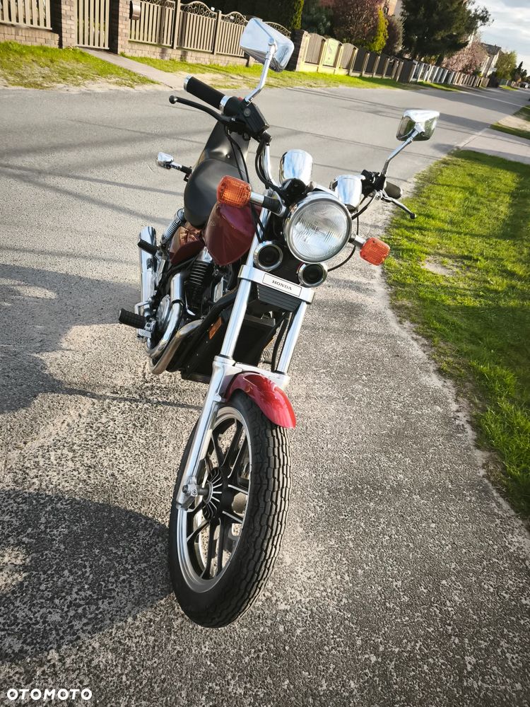 Honda Shadow - 5