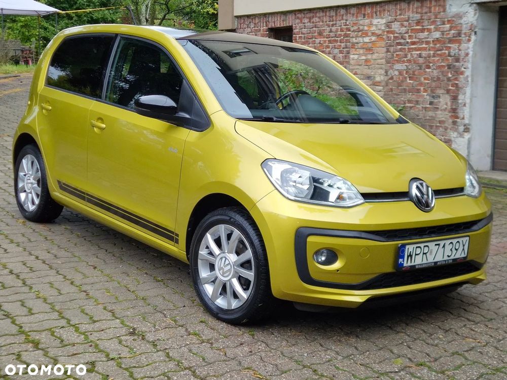 Volkswagen up! club - 2