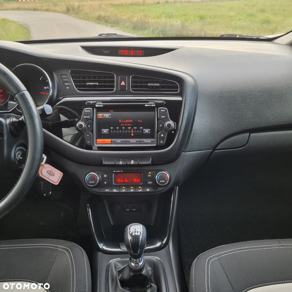 Kia Ceed 1.6 CRDi Business Line - 6