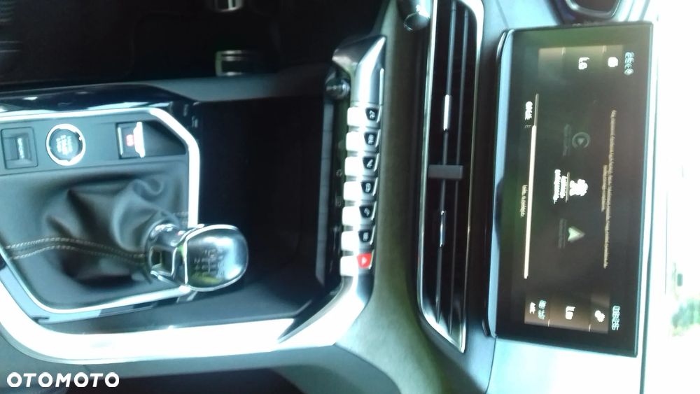 Peugeot 3008 1.2 PureTech GT S&S - 17