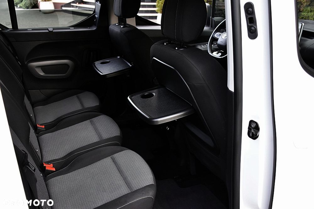 Toyota Proace City Verso 1.2 Turbo L1 Team Deutschland - 40