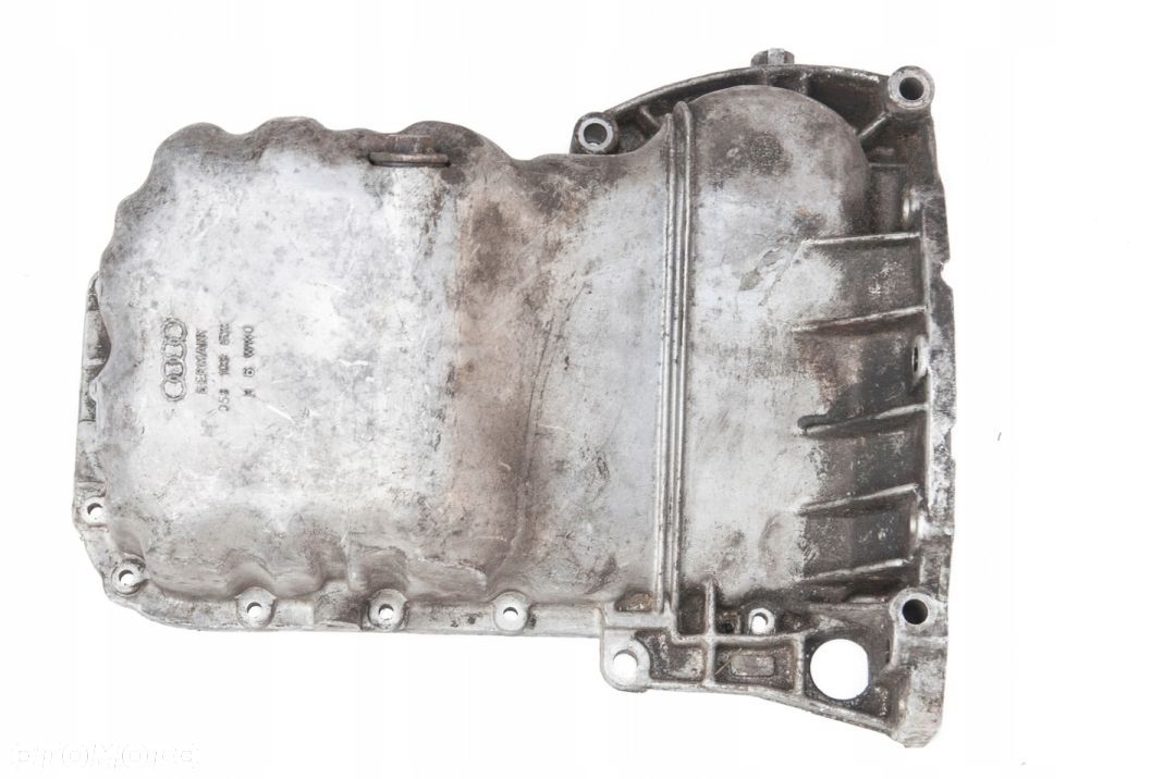 MISKA OLEJOWA 1.8 OLEJU MISA KASTA AUDI A4 A6 VW PASSAT B5 058103603 OE - 1