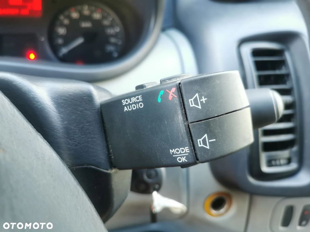 Renault Trafic - 14