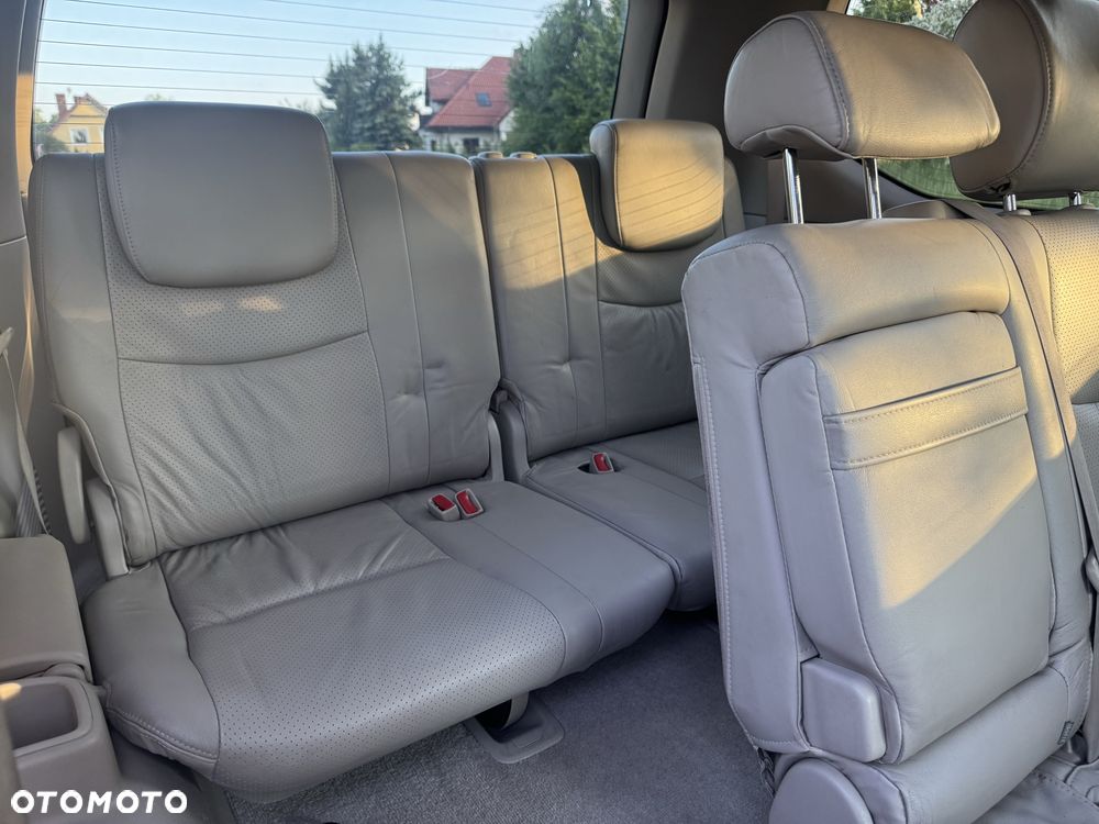 Toyota Land Cruiser - 5