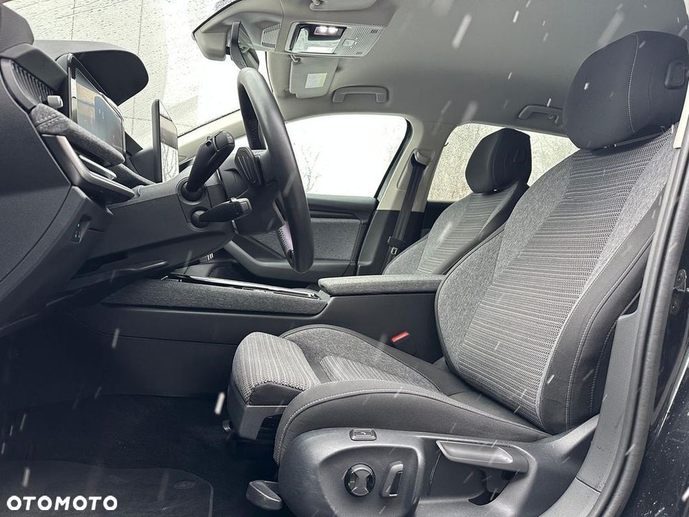 Skoda Superb 2.0 TDI SCR Selection DSG - 9