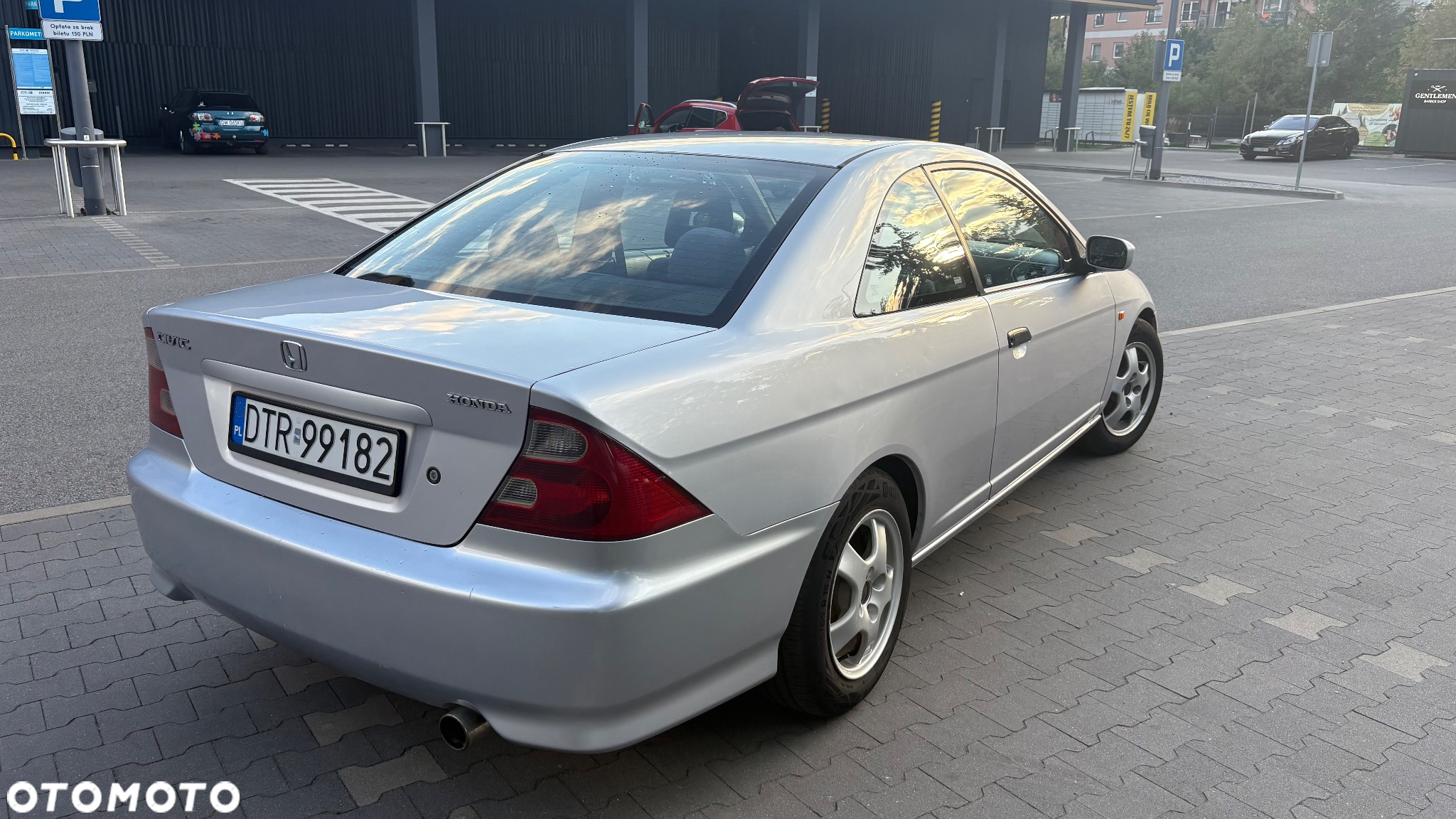 Honda Civic 1.7 LS - 9