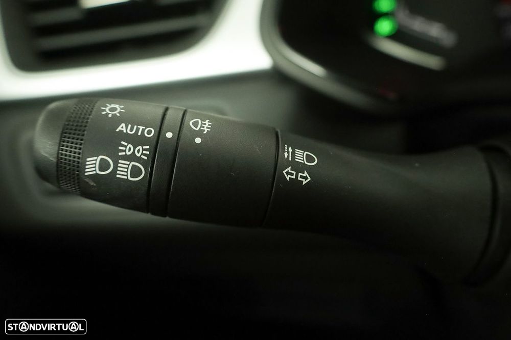 Renault Captur 1.0 TCe Techno - 16