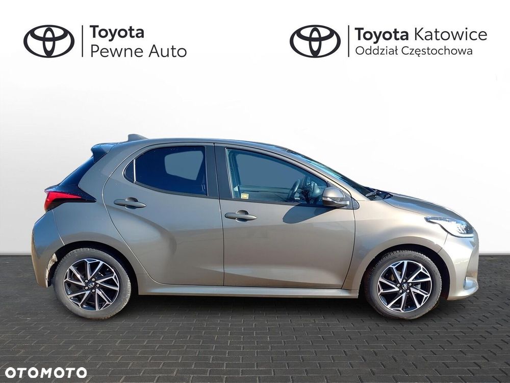 Toyota Yaris - 17