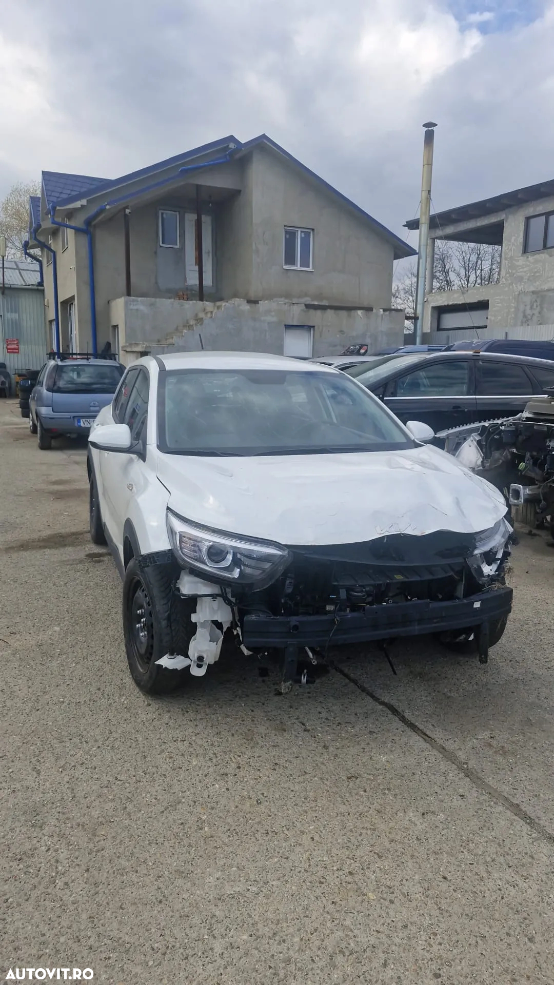 Dezmembram Kia Stonic an 2024 motor 1.2 benzina - 7