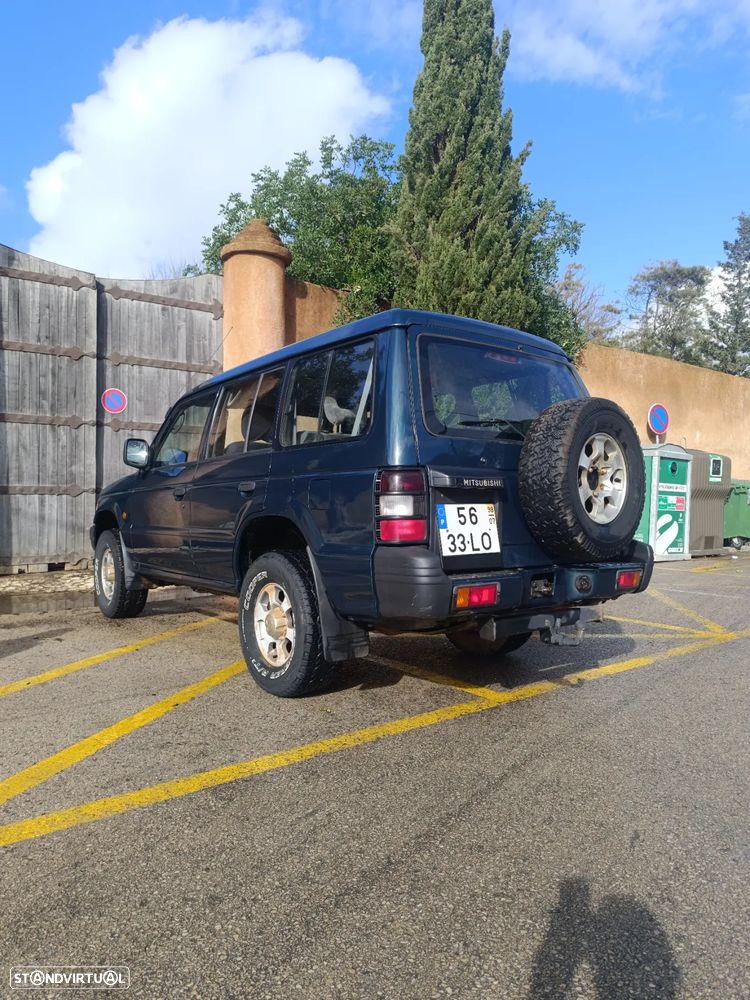Mitsubishi Pajero 2.8 TD GLS Longo - 13