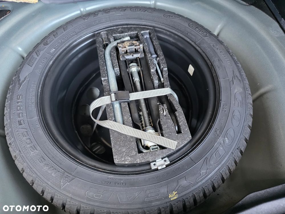 Volkswagen Golf 1.9 TDI Comfortline - 18