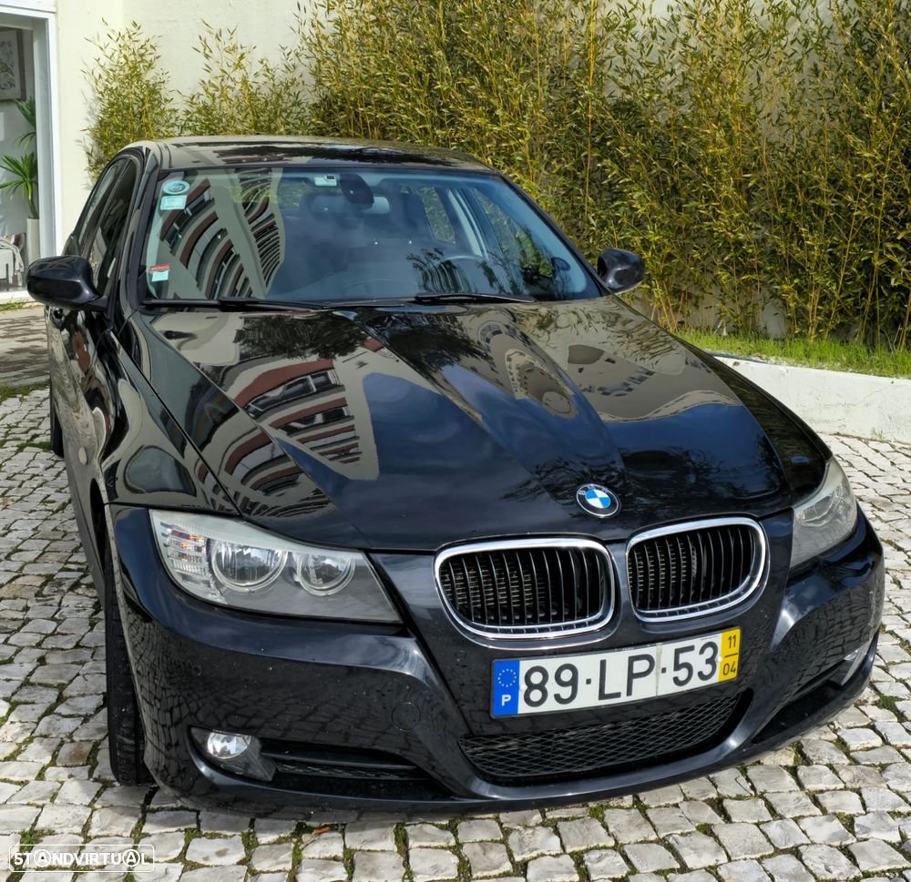 BMW 320 d Auto - 1