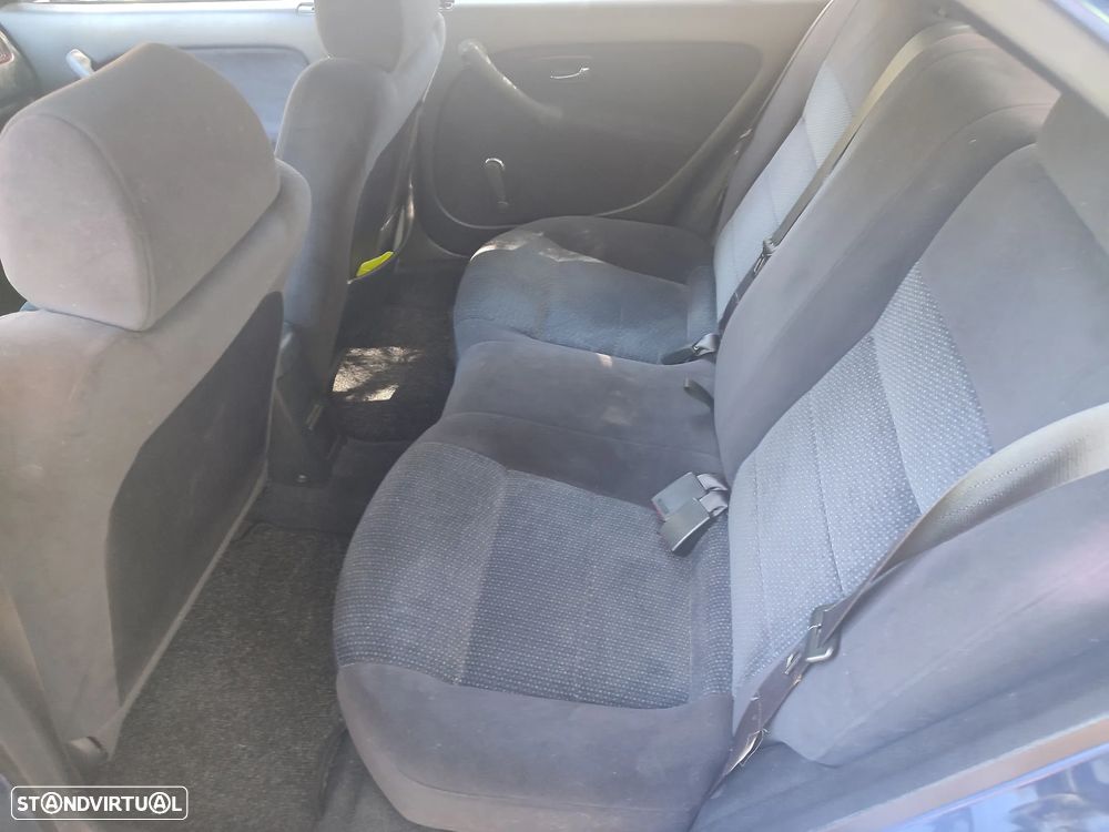 Honda Civic 1.5i Profile - 6