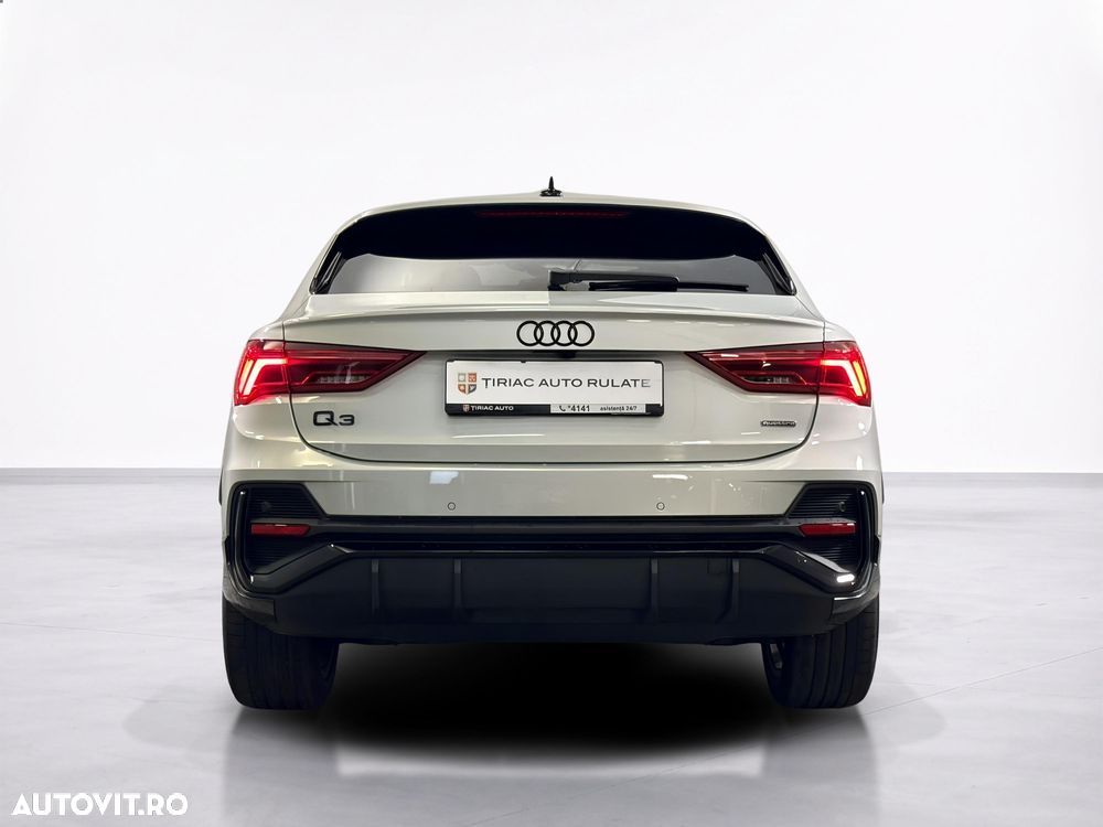 Audi Q3 Sportback 2.0 40 TDI quattro S tronic S Line - 5