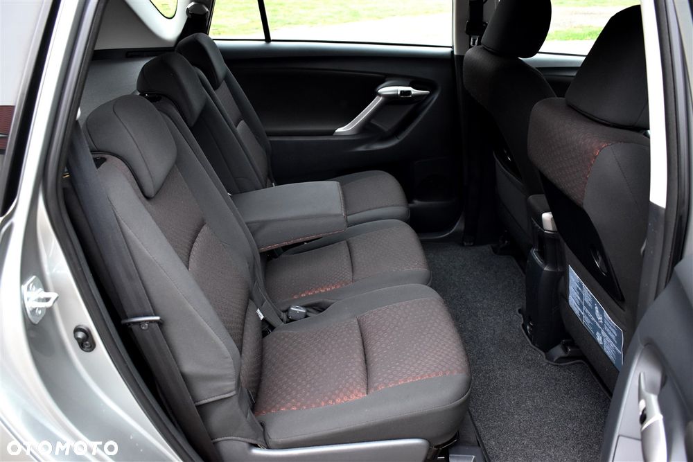 Toyota Verso 1.8 Multidrive Edition - 15