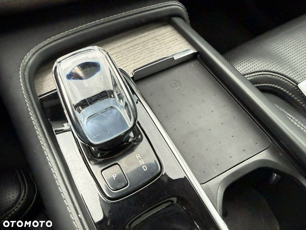 Volvo XC 90 - 36