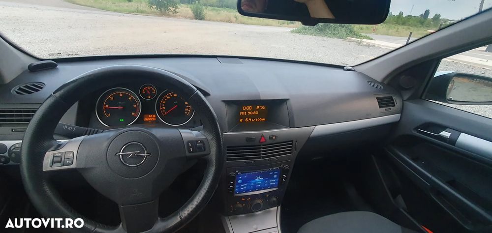 Opel Astra 1.7 CDTI - 9