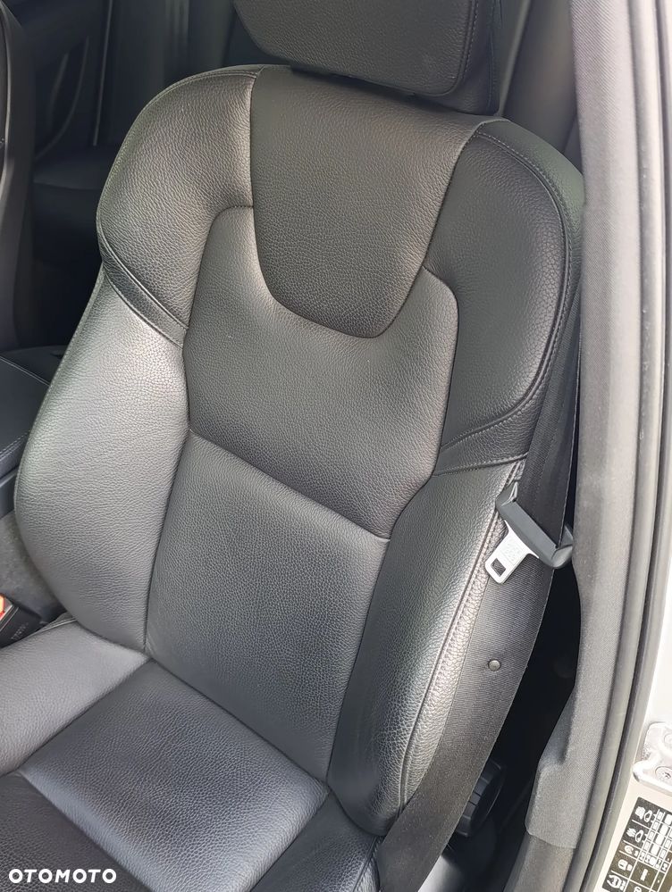 Volvo V90 D4 Momentum - 18