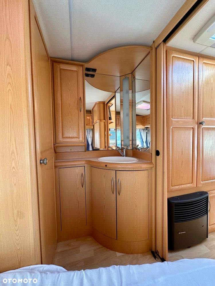 Hobby Prestige 495 - 16