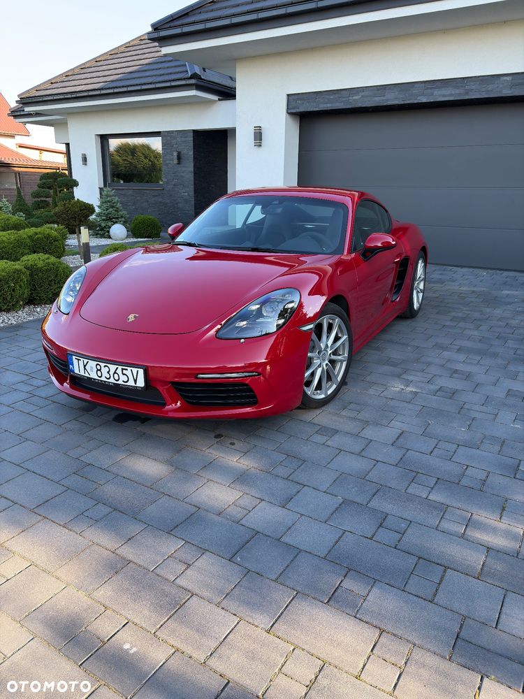Porsche 718 Cayman - 8