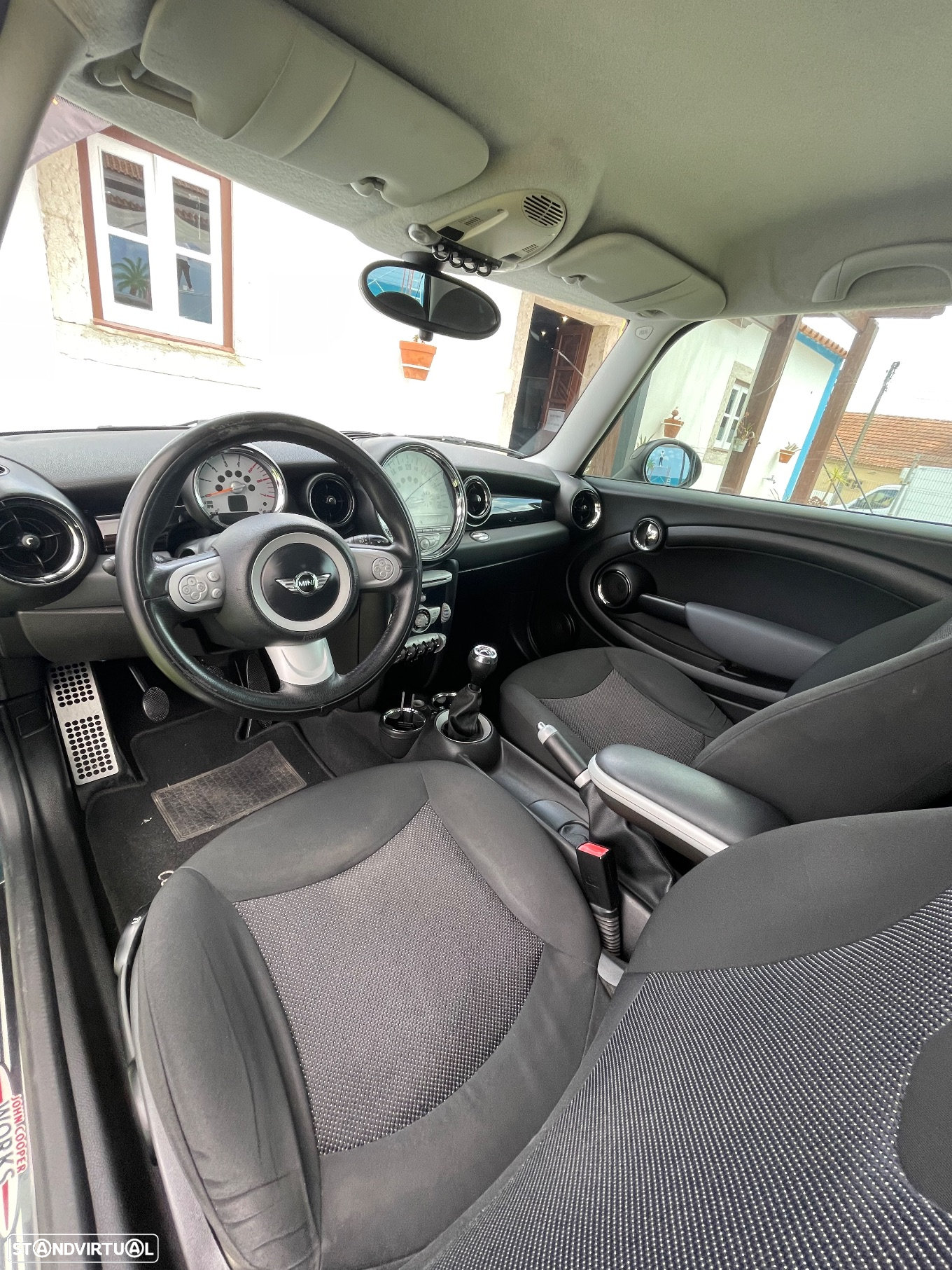 MINI 3 Portas Cooper D - 23