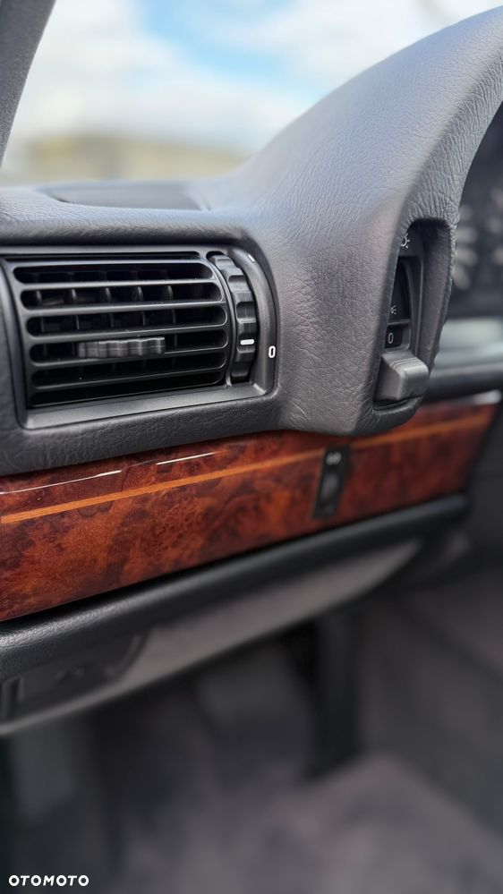 BMW Seria 7 730iL - 21