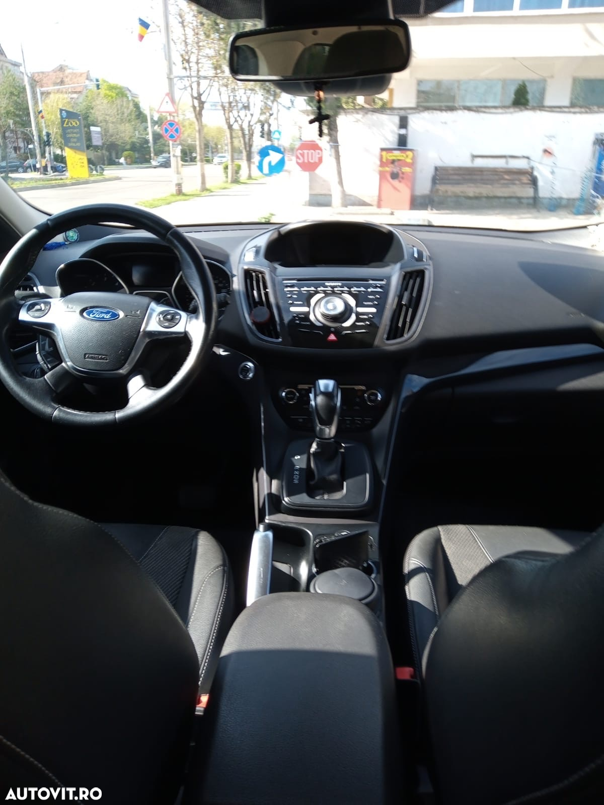 Ford Kuga - 14