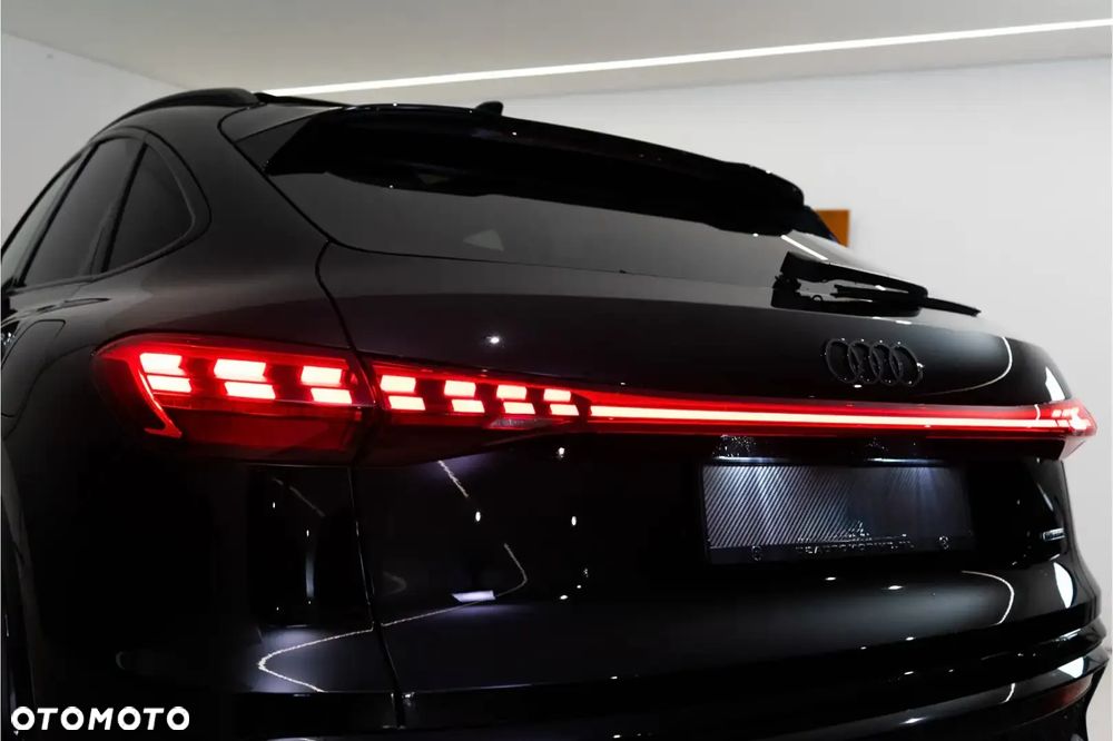 Audi Q5 Sportback - 9