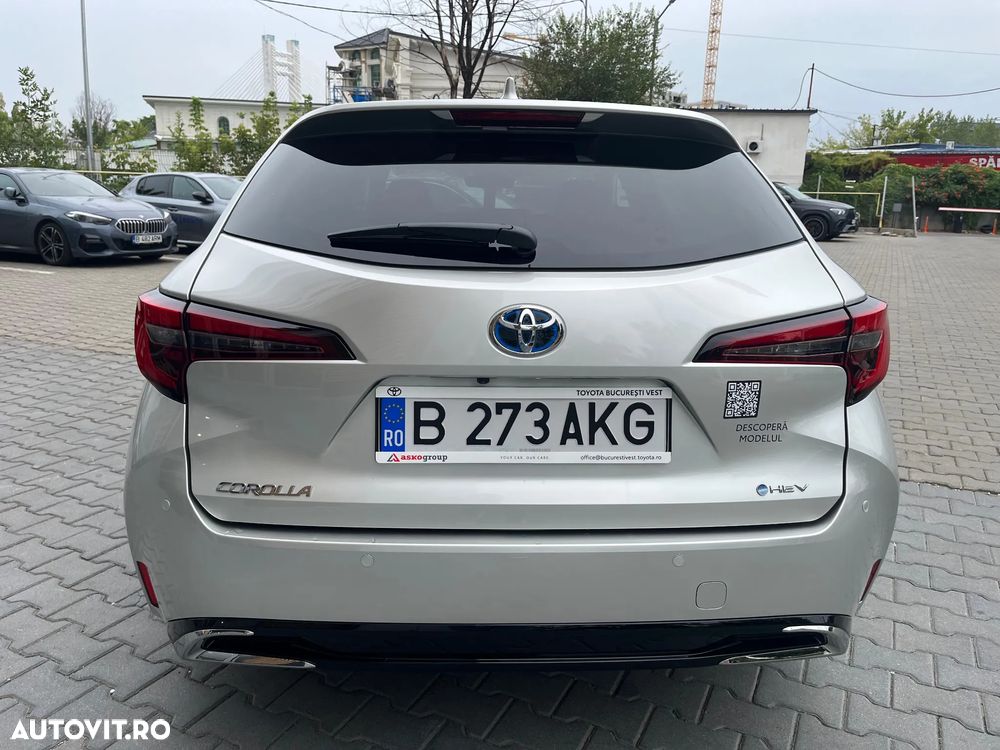 Toyota Corolla TS 1.8 HSD Dynamic - 6
