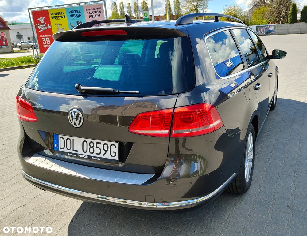 Volkswagen Passat 2.0 TDI DSG BlueMotion Technology Business Edition - 8