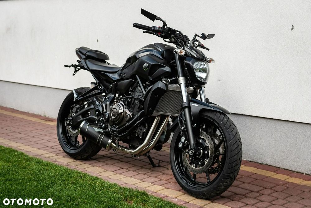 Yamaha MT - 4