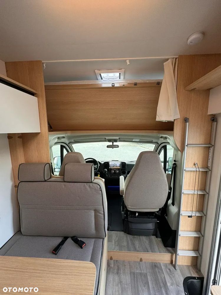 LMC Tourer A690 - 12