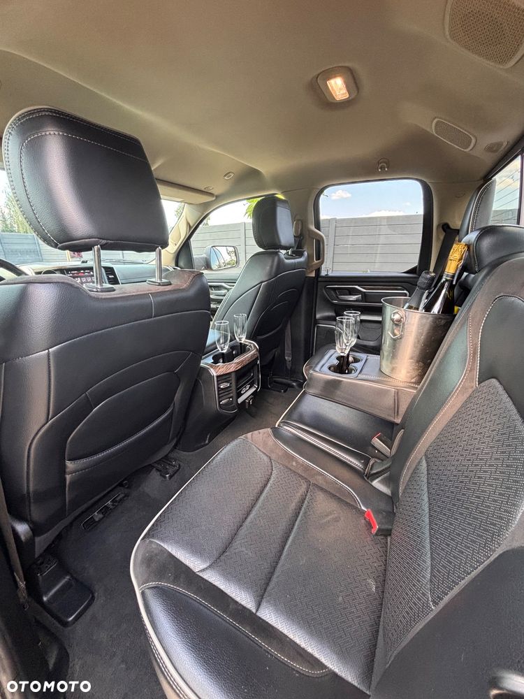 RAM 1500 Quad Cab Laramie - 11