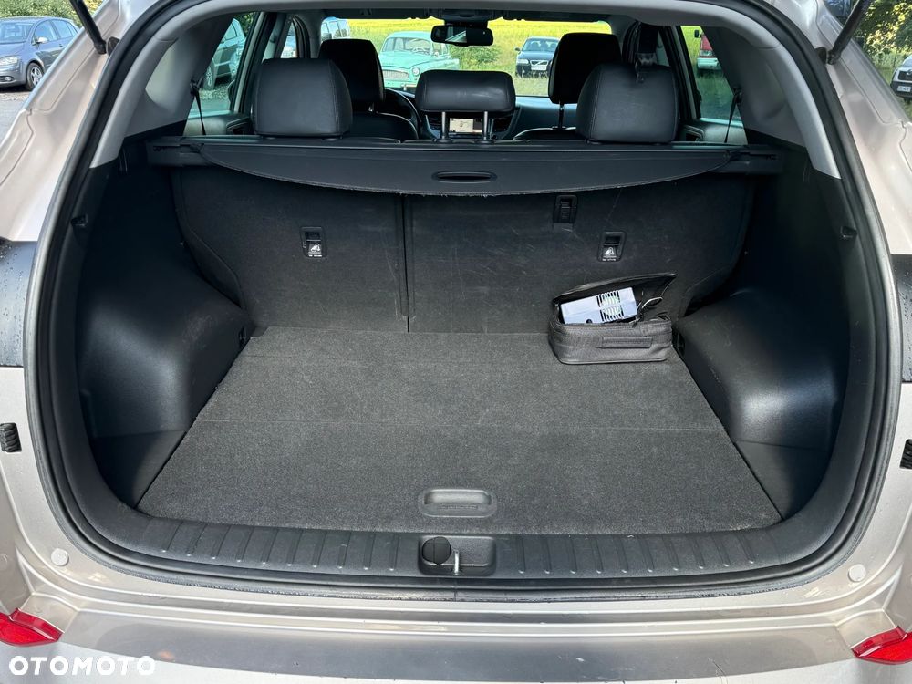 Hyundai Tucson blue 1.7 CRDi 2WD Passion Plus - 17
