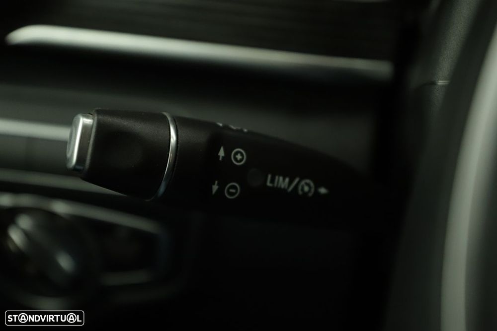 Mercedes-Benz V 250 d Longo Avantgarde - 18