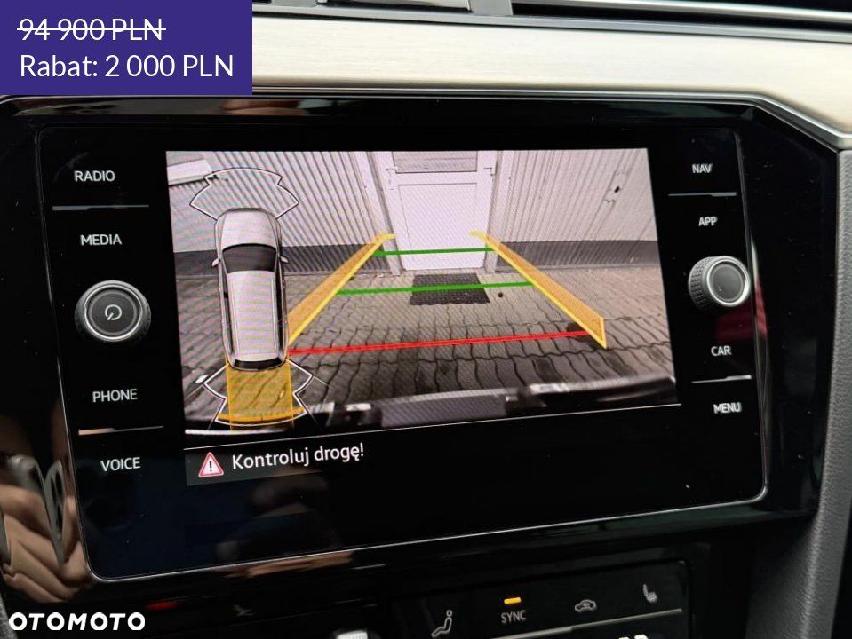 Volkswagen Passat - 22