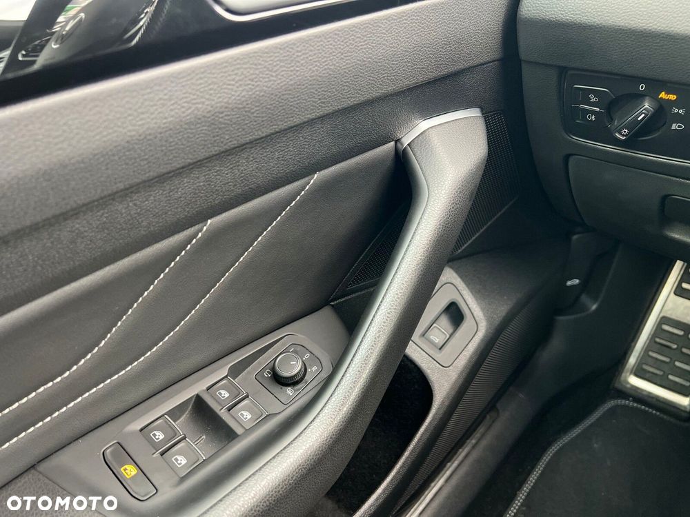 Volkswagen Arteon Shooting Brake 2.0 TDI 4Motion R-Line DSG - 18